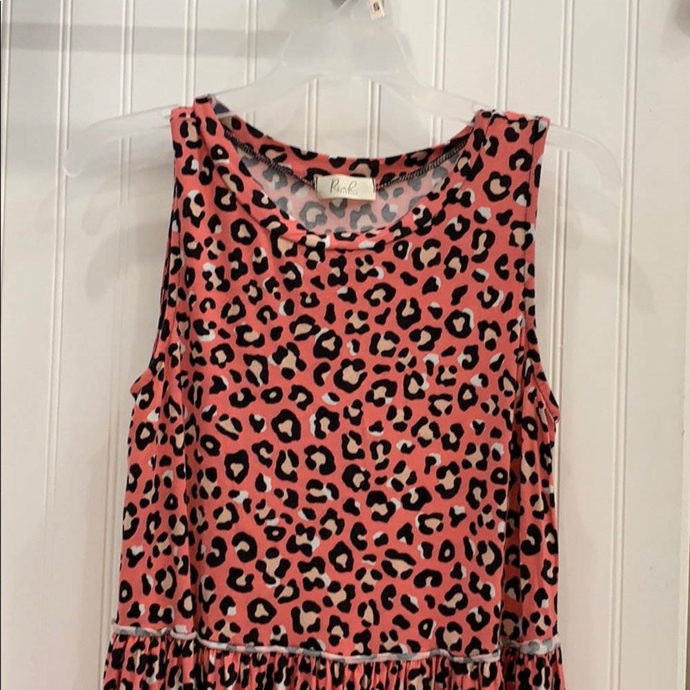 Leopard pink top